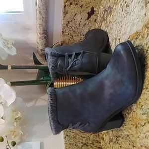 Roxy ankle boots